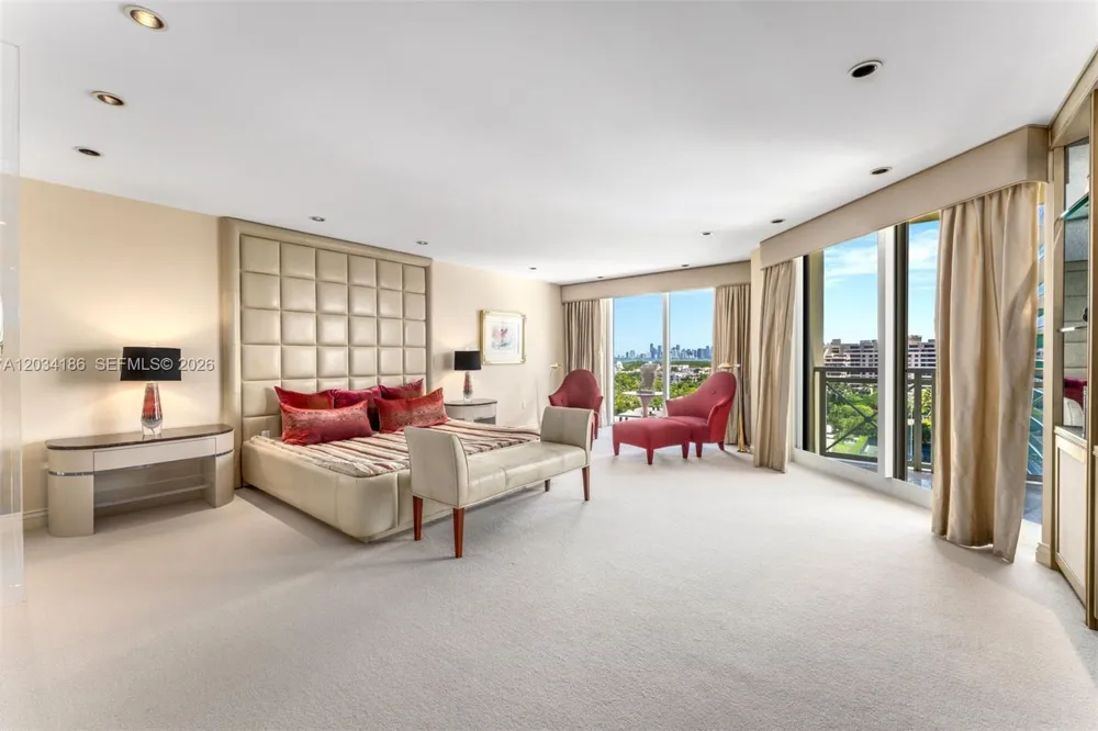 430 Grand Bay Drive #1103 Key Biscayne, FL 33149