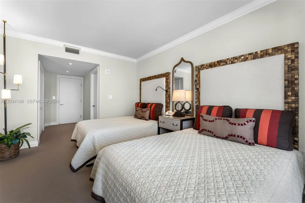 430 Grand Bay Drive #1103 Key Biscayne, FL 33149