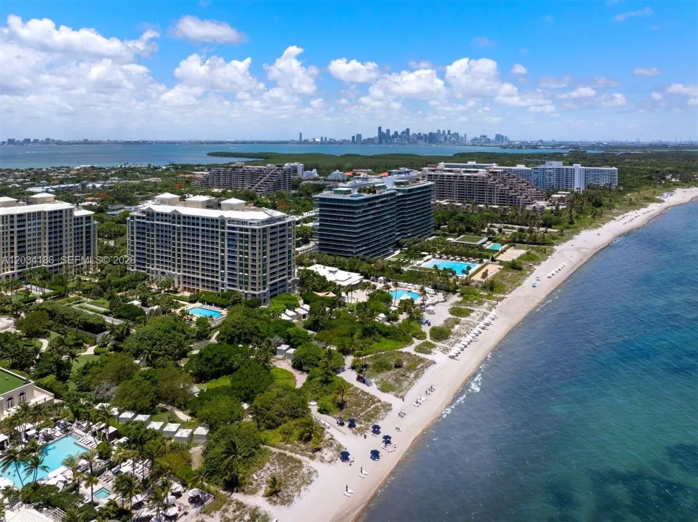 430 Grand Bay Drive #1103 Key Biscayne, FL 33149