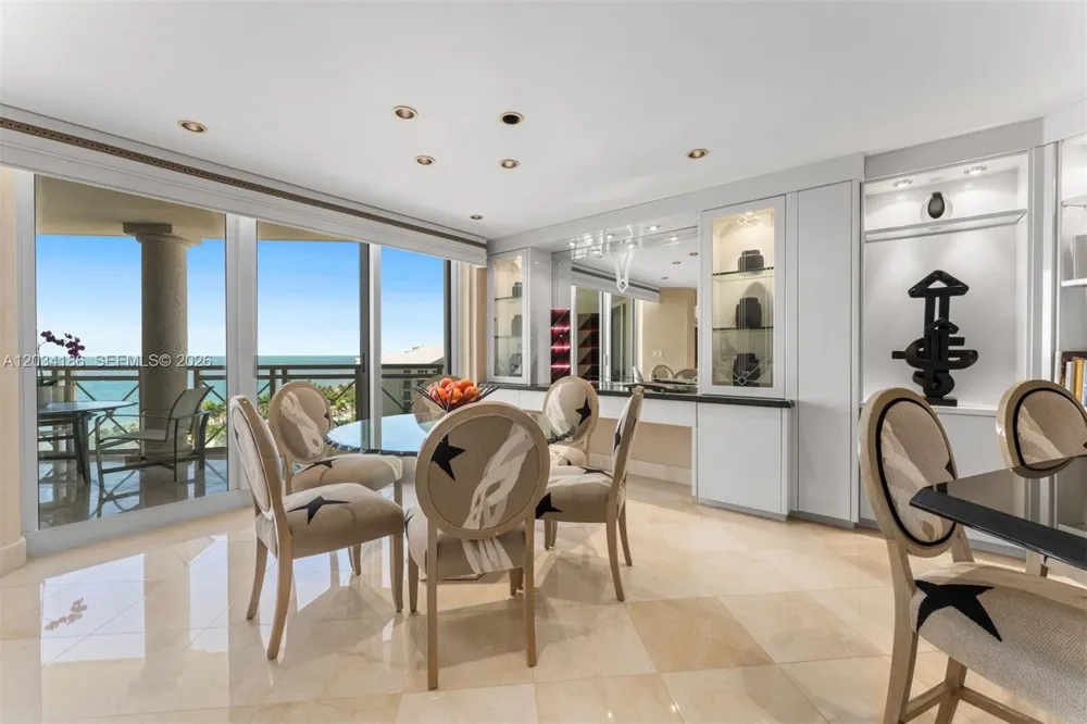 430 Grand Bay Drive #1103 Key Biscayne, FL 33149