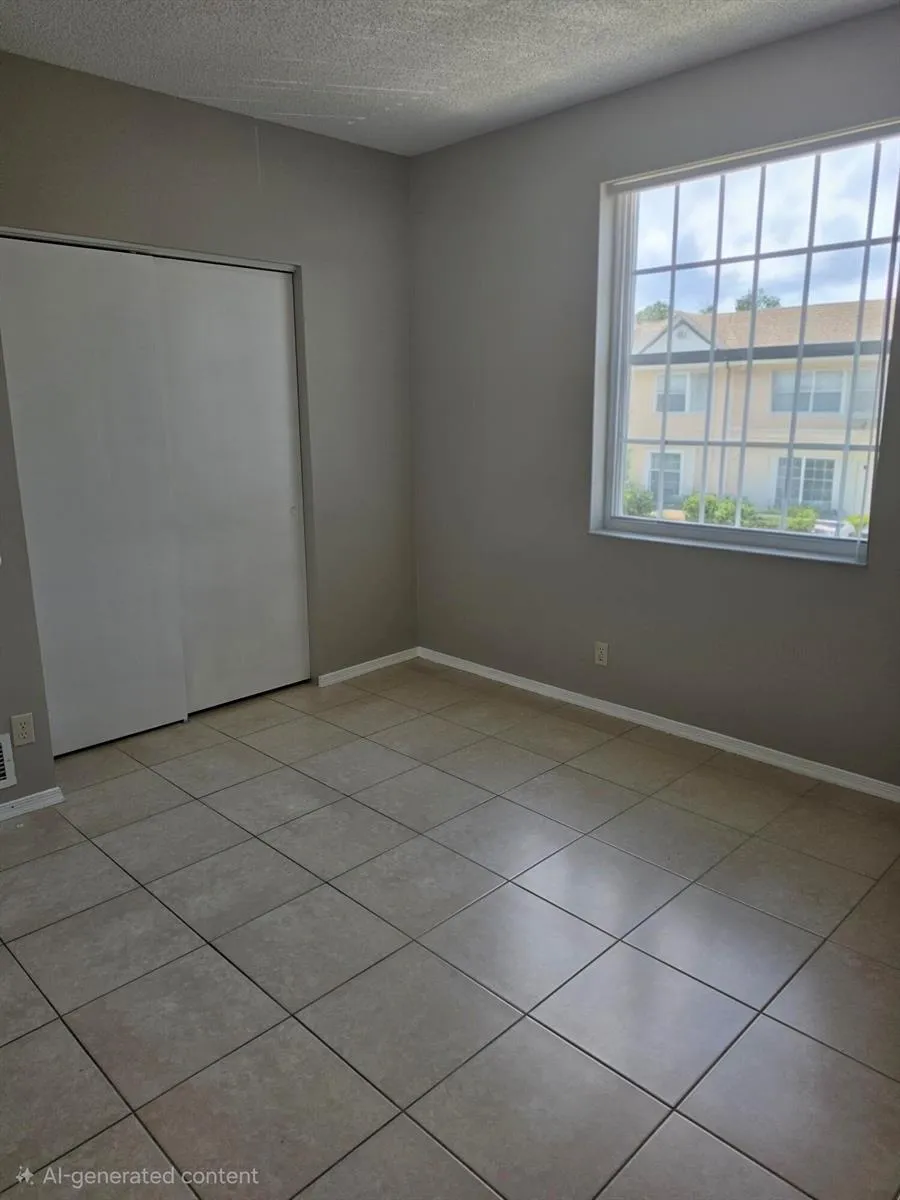 51 Whitehead Circle #51 Weston, FL 33326