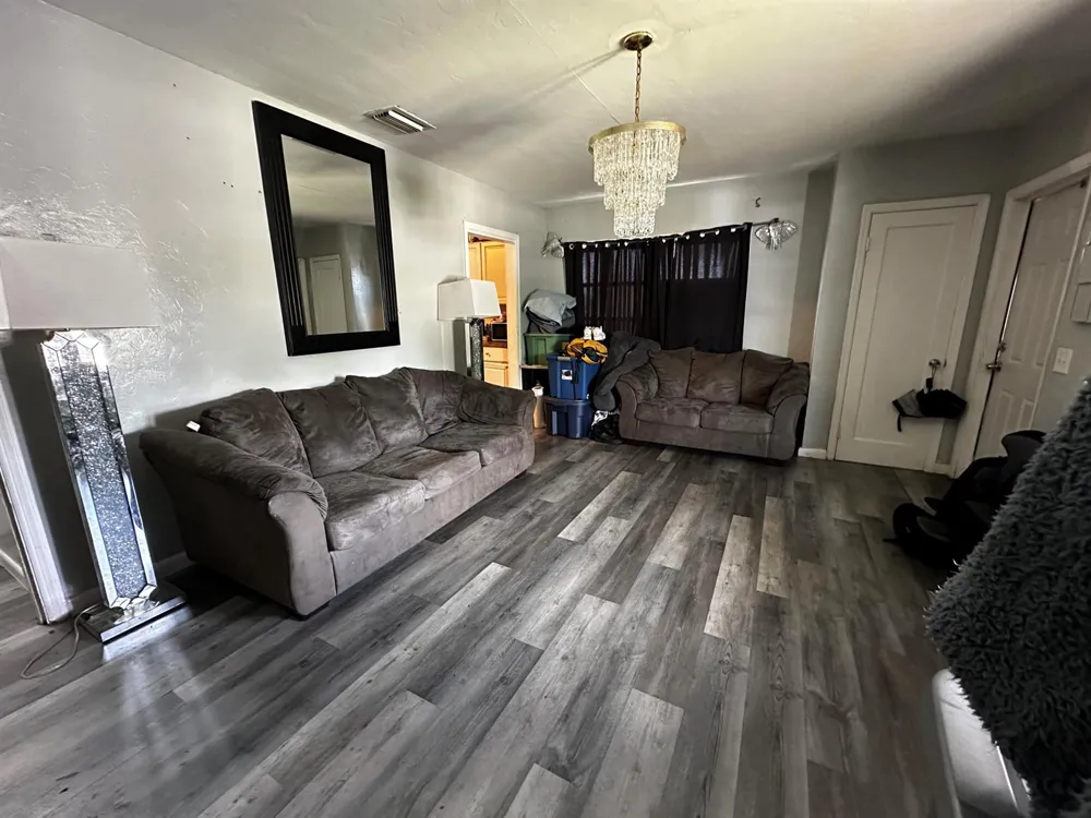566 SE 7th Drive Belle Glade, FL 33430