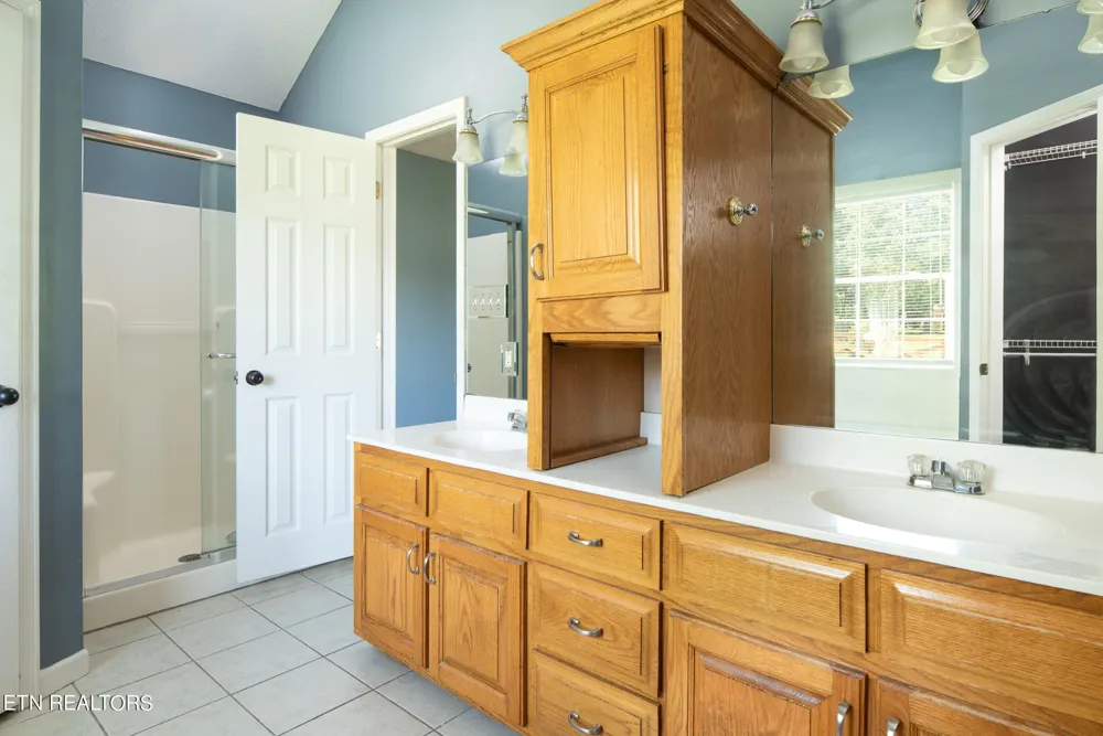 265 Pecan Circle Corryton, TN 37721