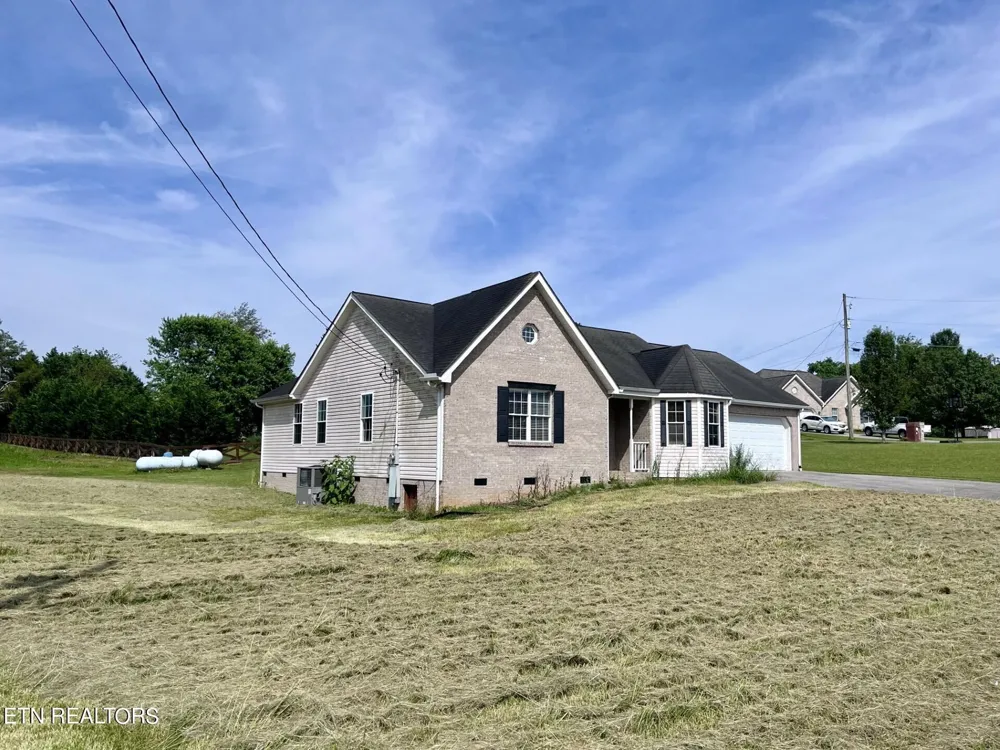 265 Pecan Circle Corryton, TN 37721