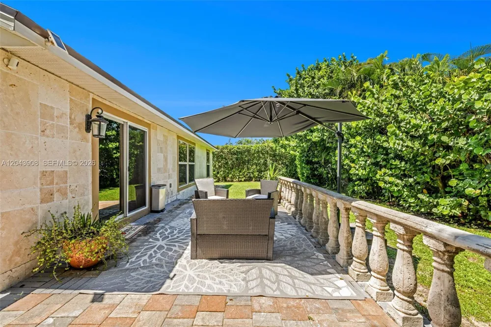 1318 Bayport Ave Marco Island, FL 34145