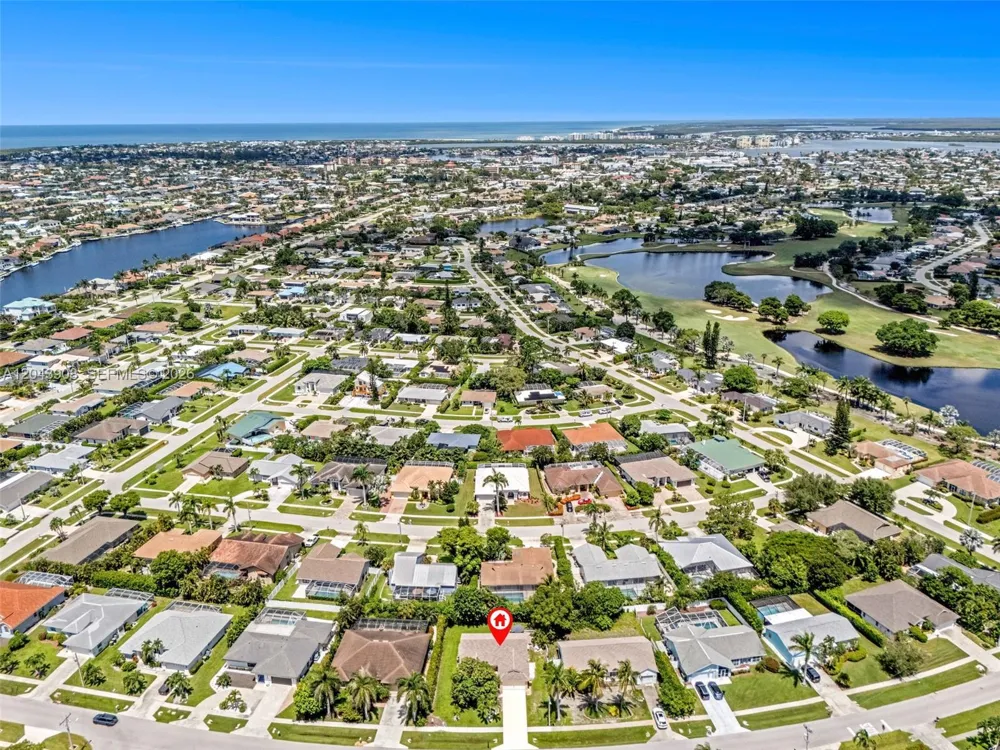 1318 Bayport Ave Marco Island, FL 34145