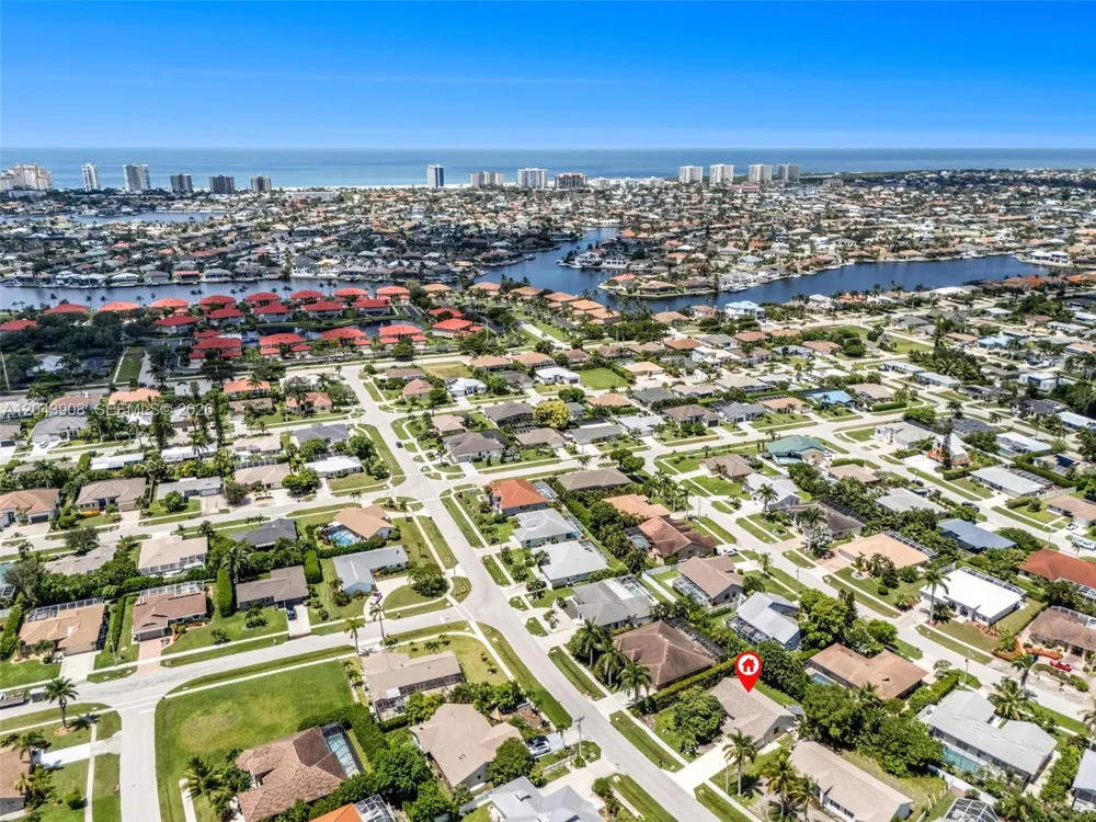 1318 Bayport Ave Marco Island, FL 34145
