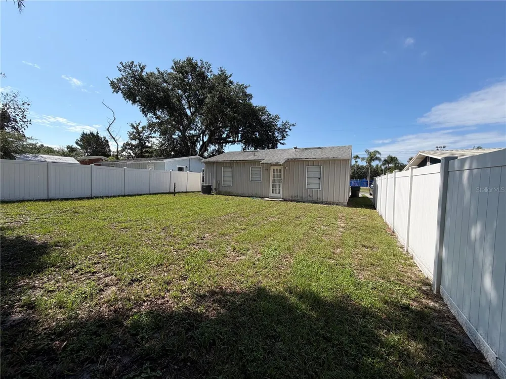 311 W BELLA VISTA STREET Lakeland, FL 33805