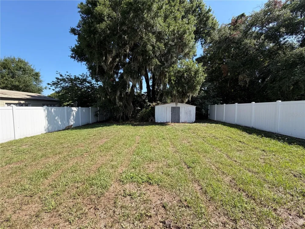 311 W BELLA VISTA STREET Lakeland, FL 33805