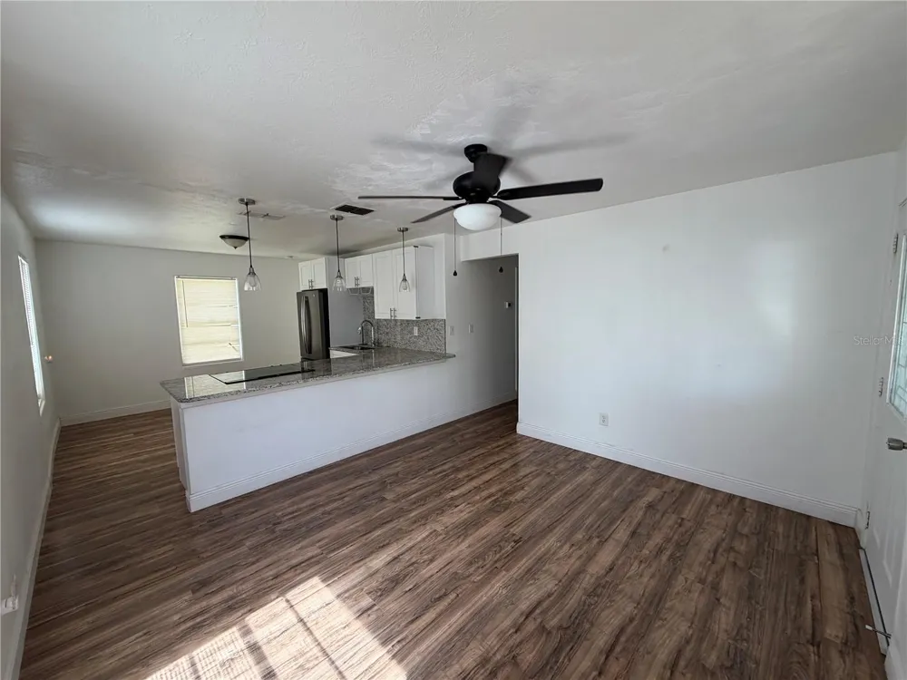 311 W BELLA VISTA STREET Lakeland, FL 33805