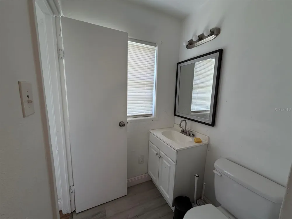 311 W BELLA VISTA STREET Lakeland, FL 33805