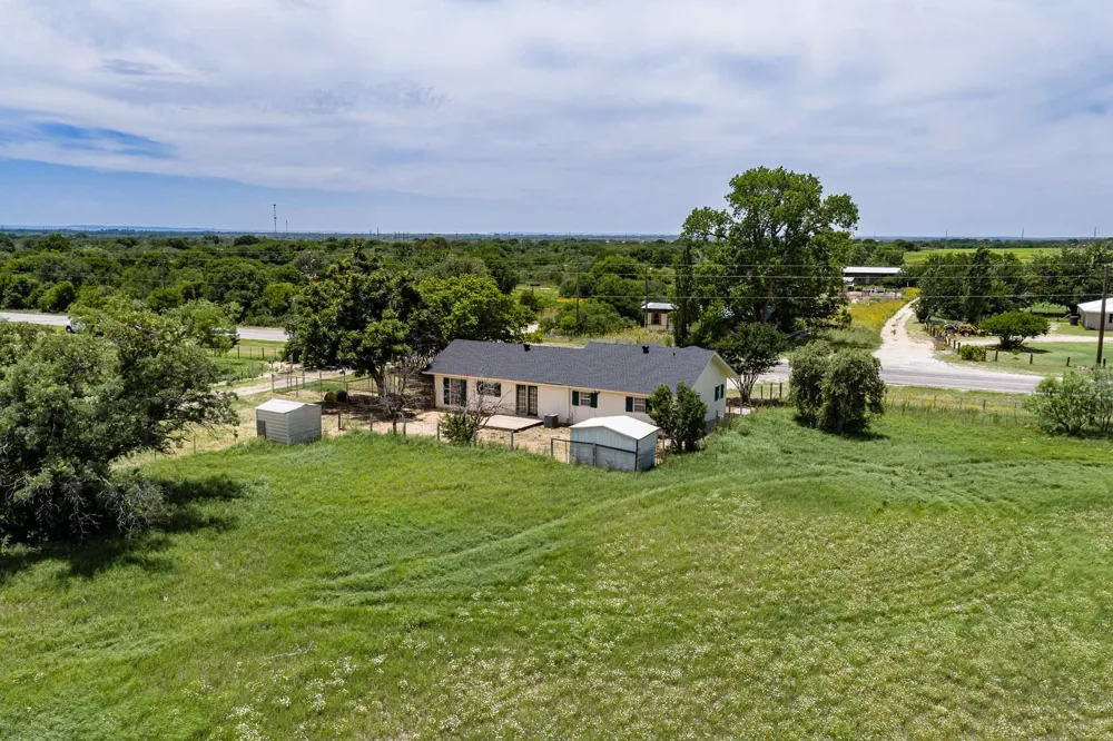 10362 Farm Road 3326 Hawley, TX 79525