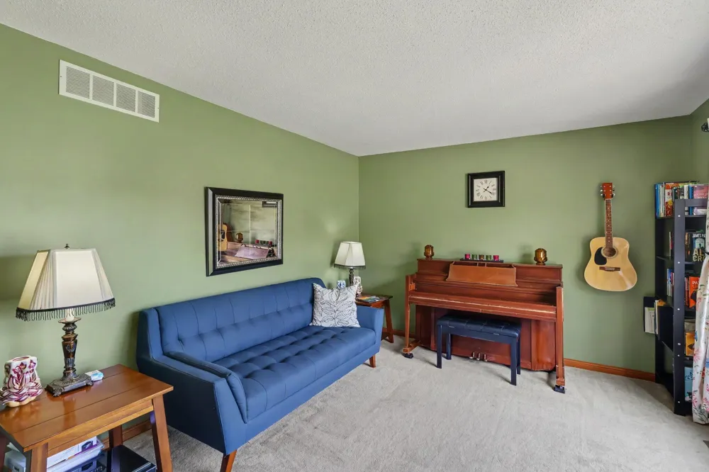 2685 Hunters Point Kalamazoo, MI 49048