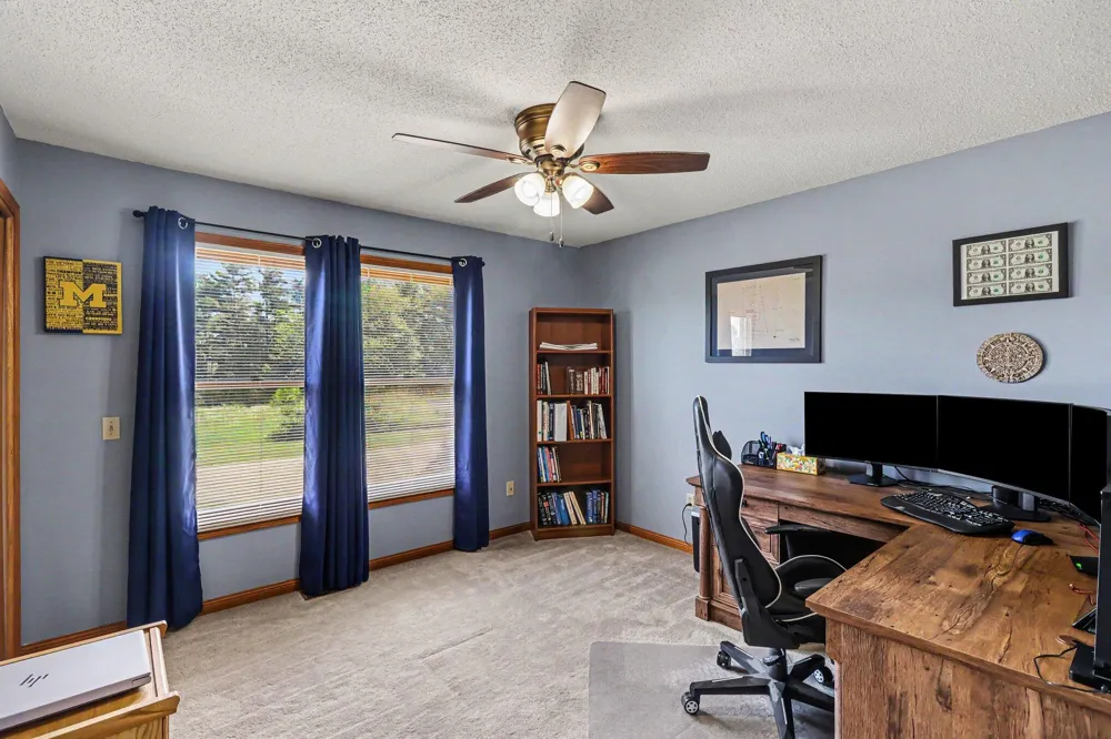 2685 Hunters Point Kalamazoo, MI 49048