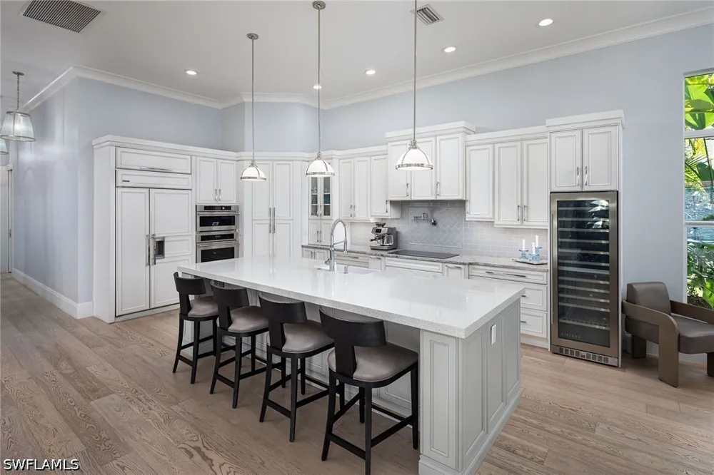 Laguna Way Naples, FL 34109