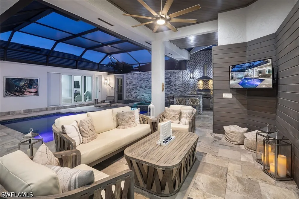 Laguna Way Naples, FL 34109