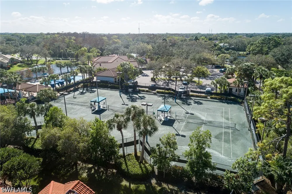Laguna Way Naples, FL 34109