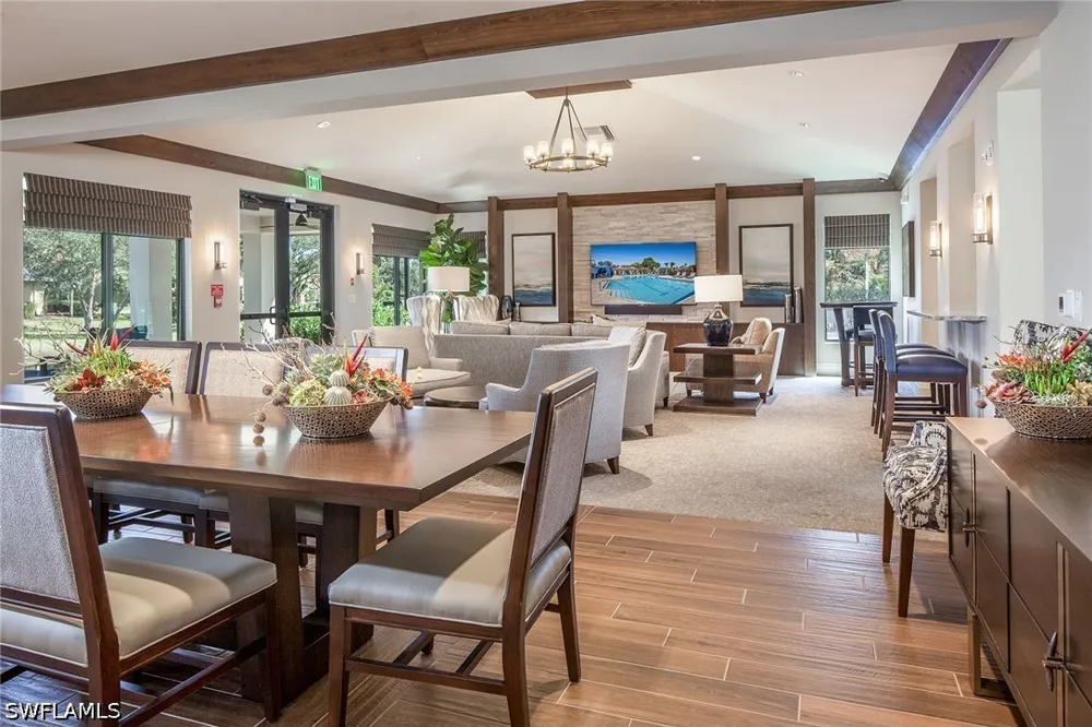 Laguna Way Naples, FL 34109