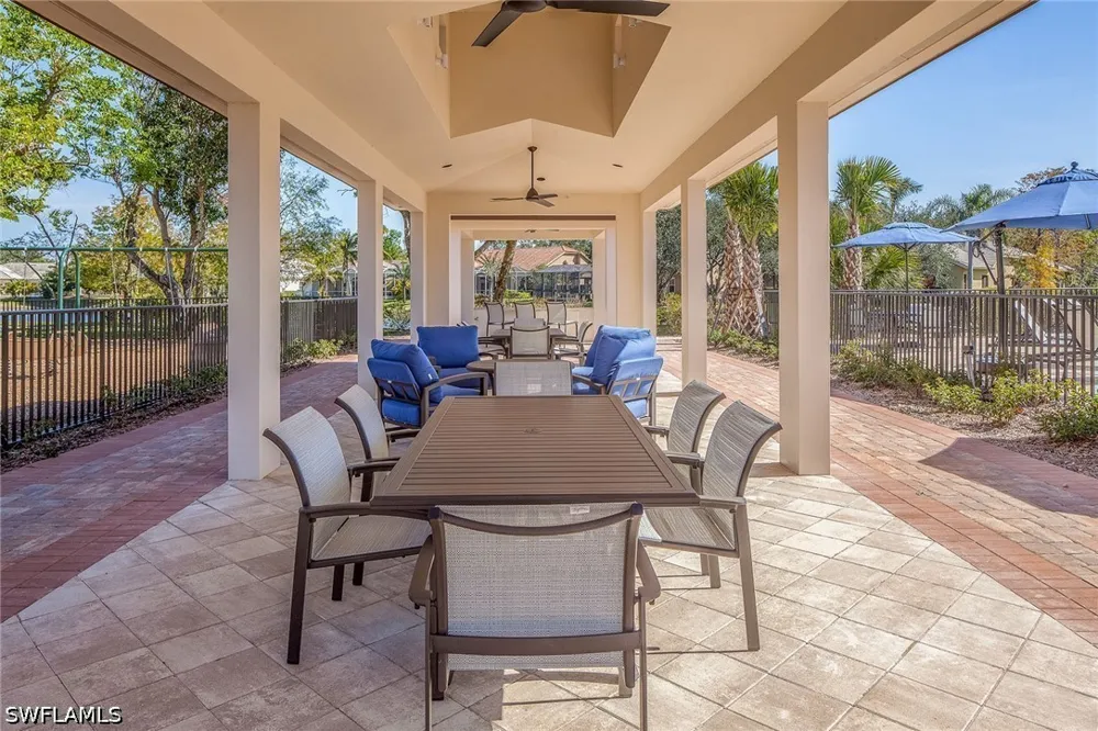 Laguna Way Naples, FL 34109