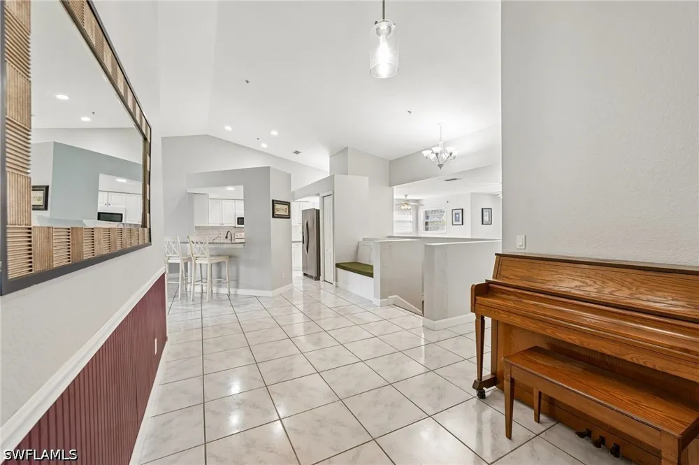 Dover Place #203 Naples, FL 34104