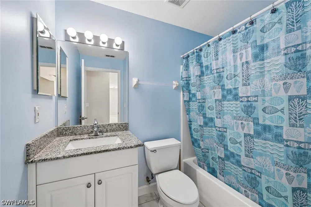 Dover Place #203 Naples, FL 34104