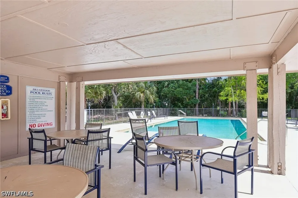 Dover Place #203 Naples, FL 34104