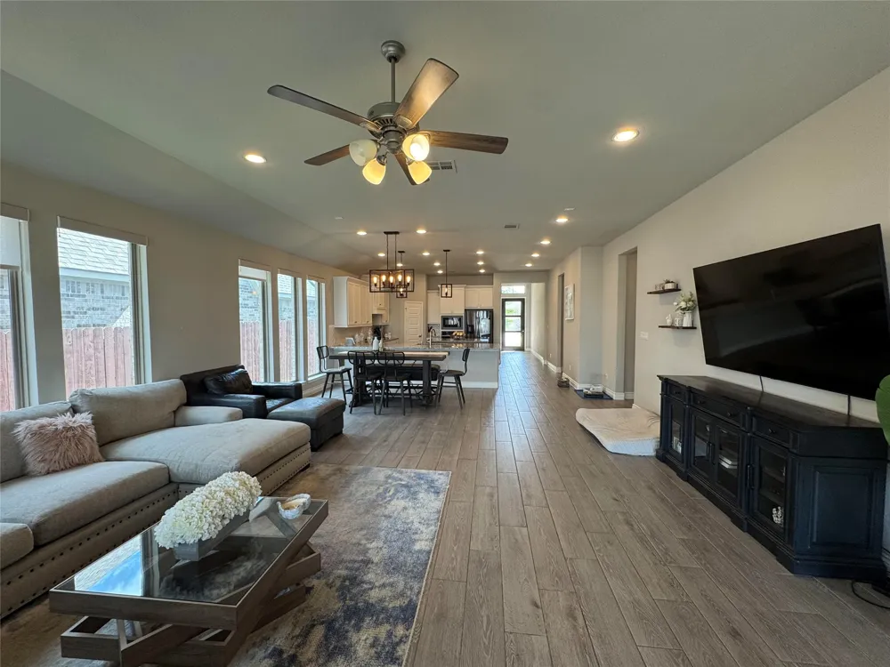 2004 Stirling Street Leander, TX 78641