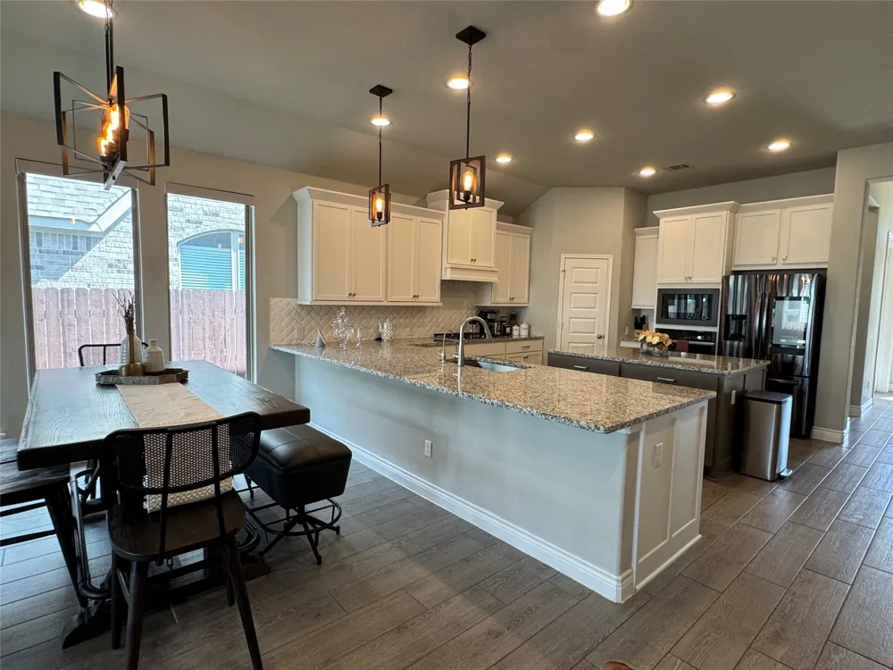 2004 Stirling Street Leander, TX 78641