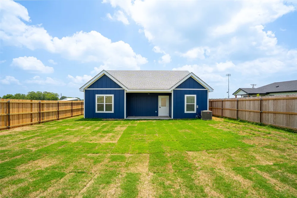 710 N Post Oak Street Dublin, TX 76446