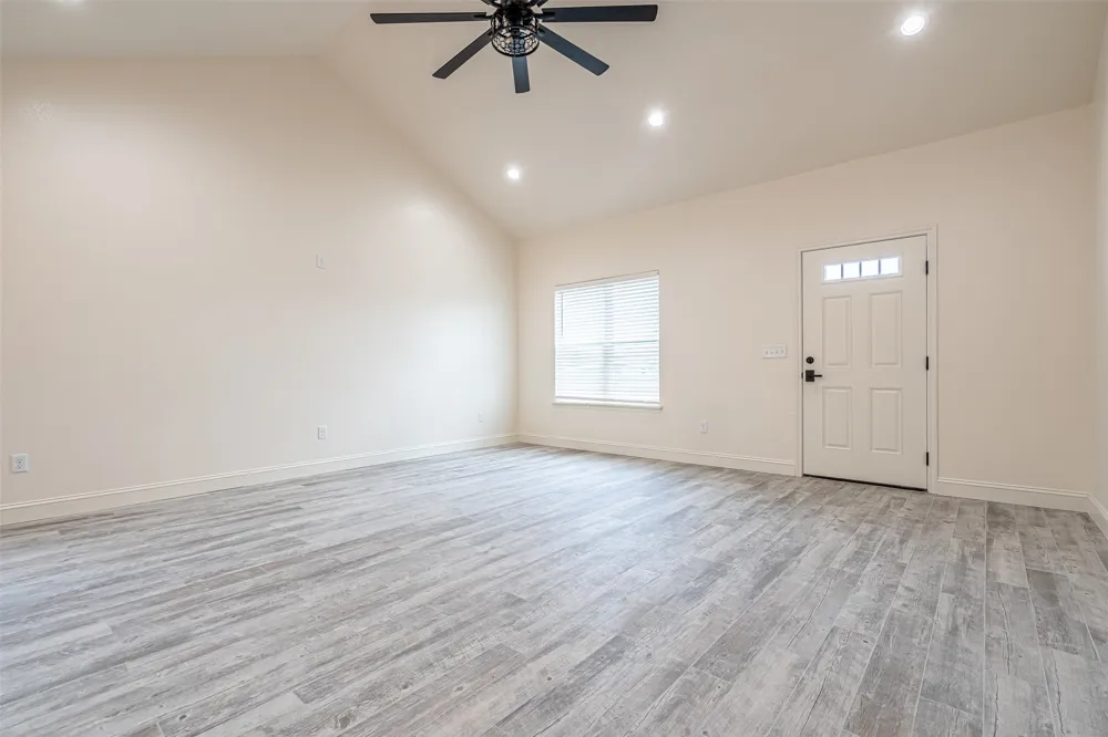 710 N Post Oak Street Dublin, TX 76446