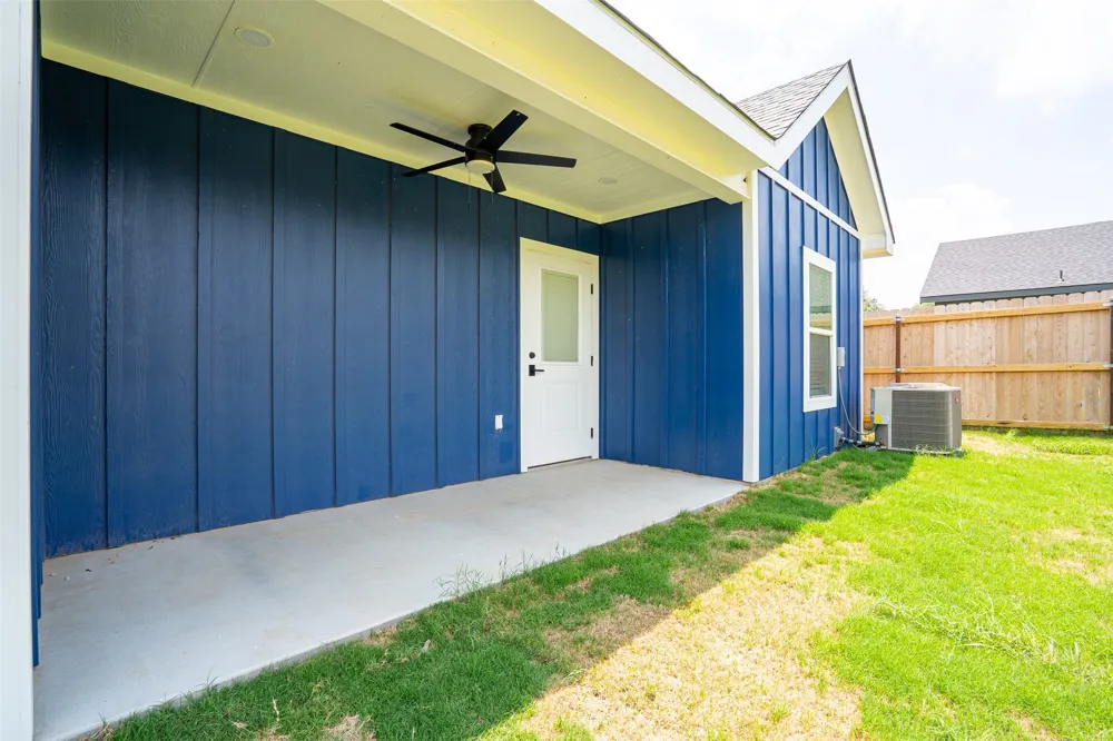 710 N Post Oak Street Dublin, TX 76446