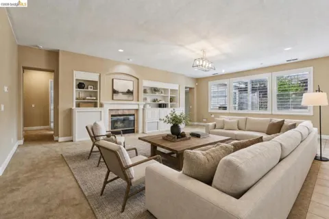 5227 Ramsdell Court