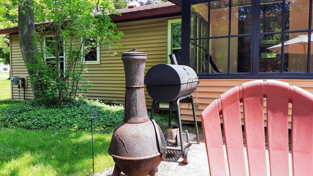8424 3rd Street Onekama Village, MI 49675