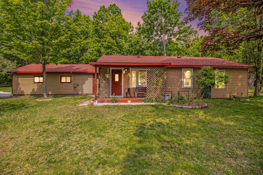 8424 3rd Street Onekama Village, MI 49675