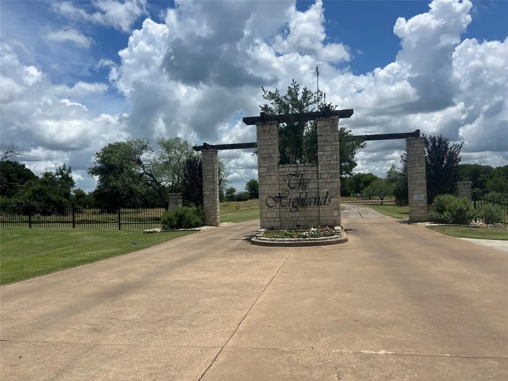 42147 Glen Eagles Drive Whitney, TX 76692