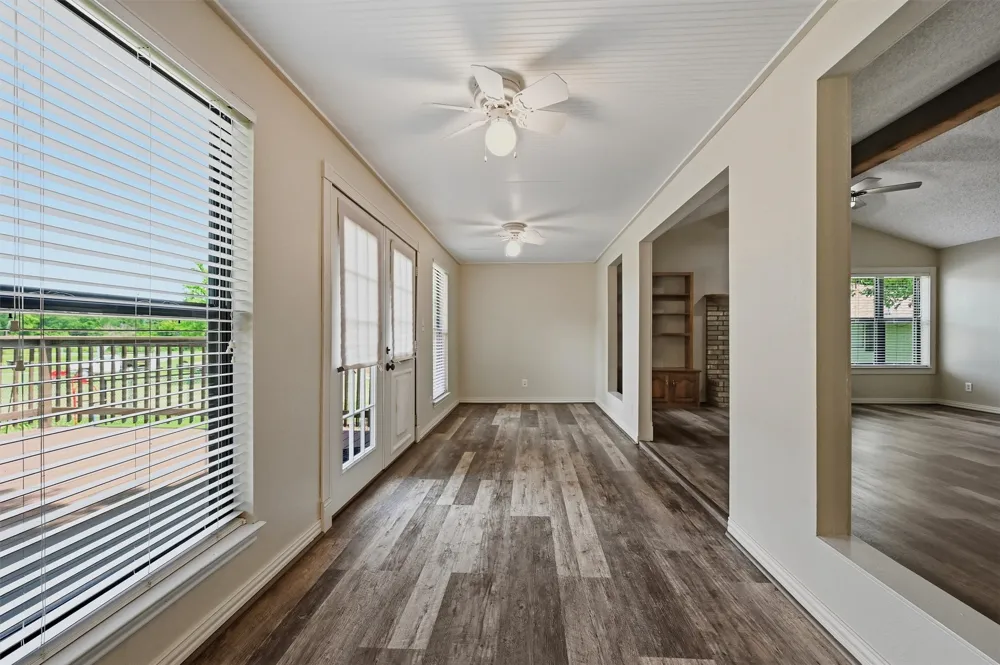 1344 Kiowa Drive E Lake Kiowa, TX 76240