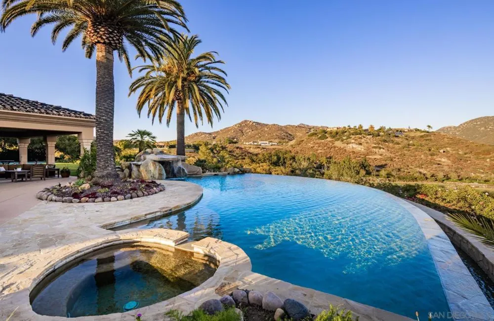 14155 Bryce Point Poway, CA 92064