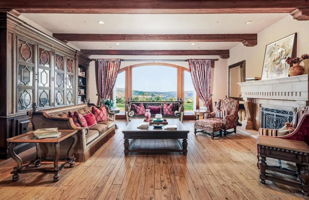 14155 Bryce Point Poway, CA 92064