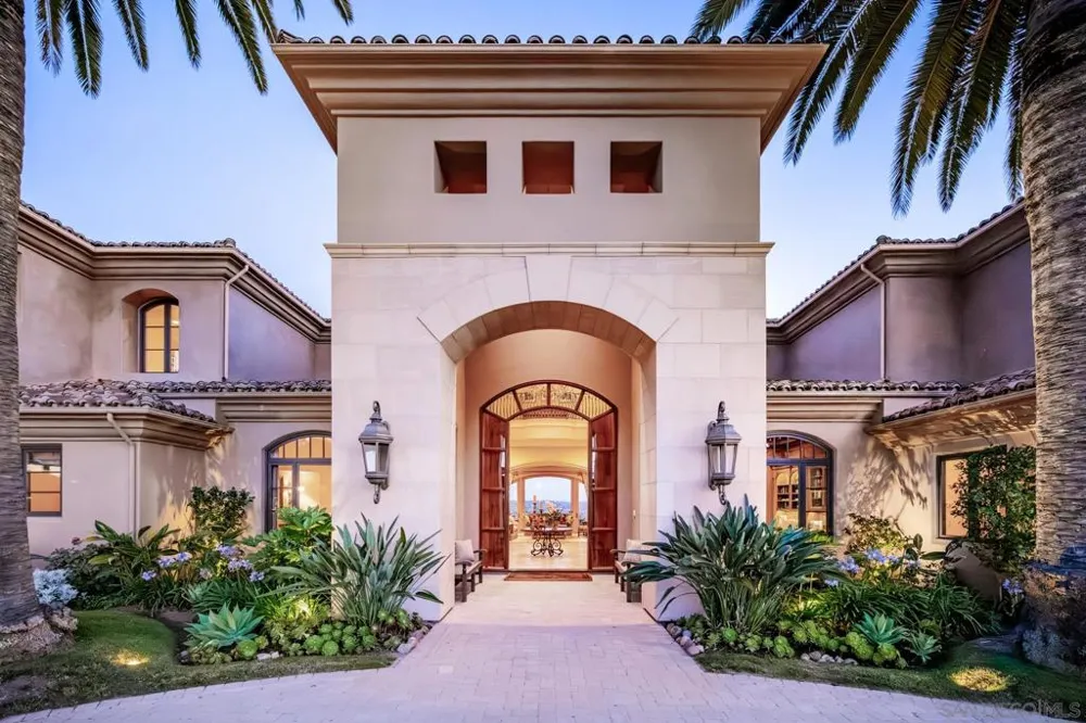 14155 Bryce Point Poway, CA 92064
