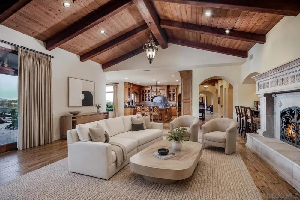14155 Bryce Point Poway, CA 92064