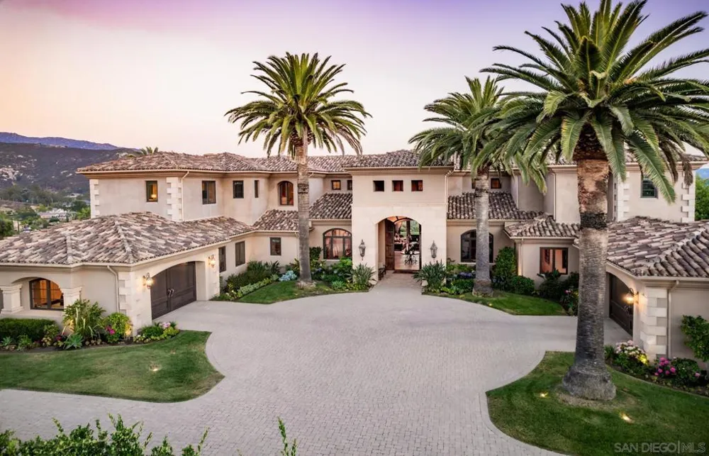 14155 Bryce Point Poway, CA 92064