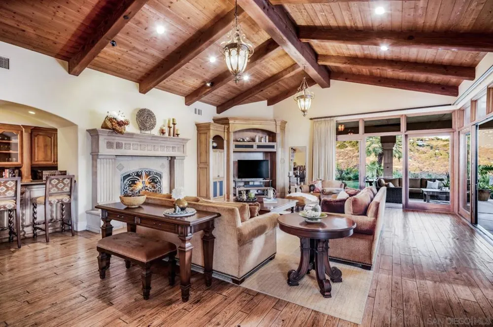 14155 Bryce Point Poway, CA 92064
