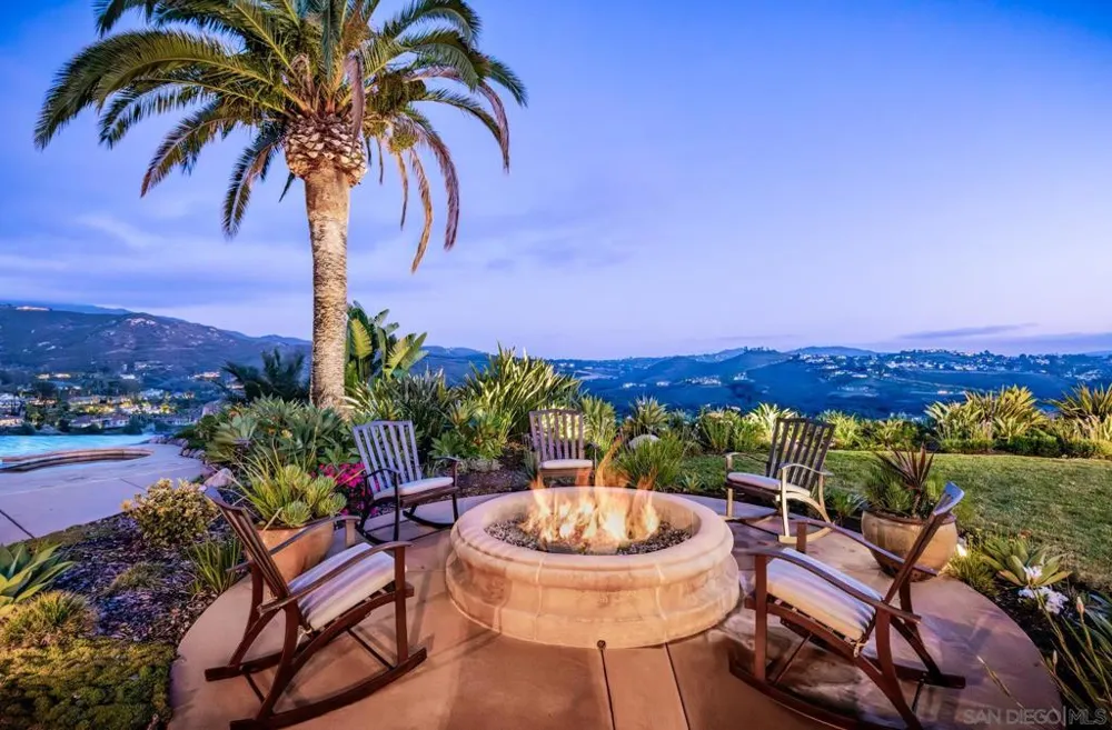 14155 Bryce Point Poway, CA 92064