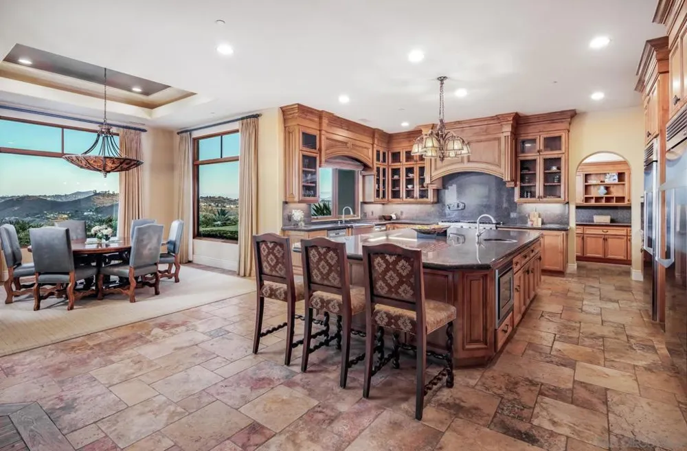 14155 Bryce Point Poway, CA 92064