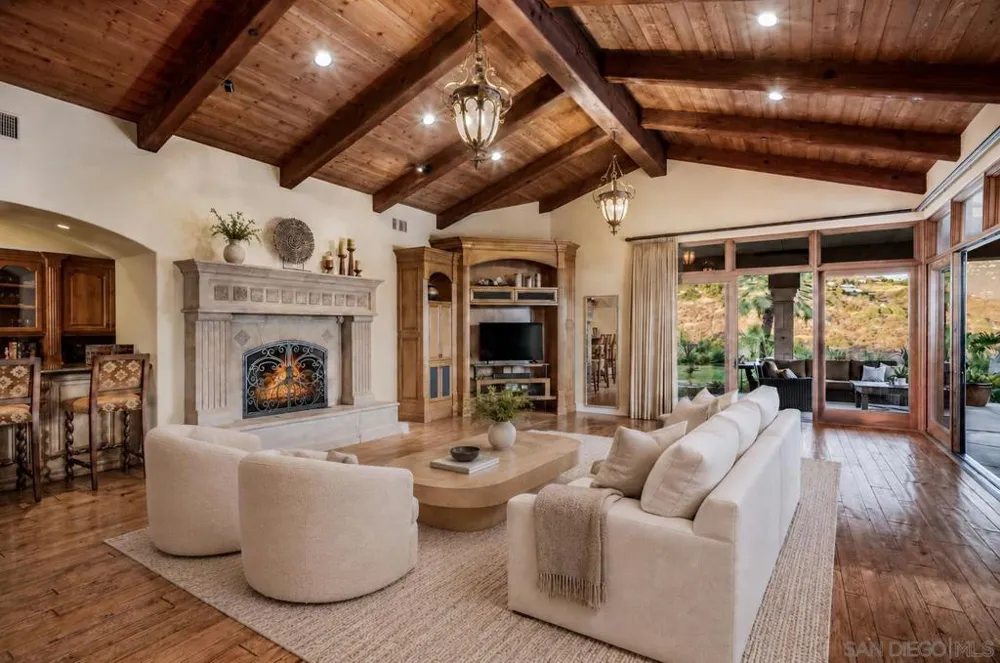 14155 Bryce Point Poway, CA 92064