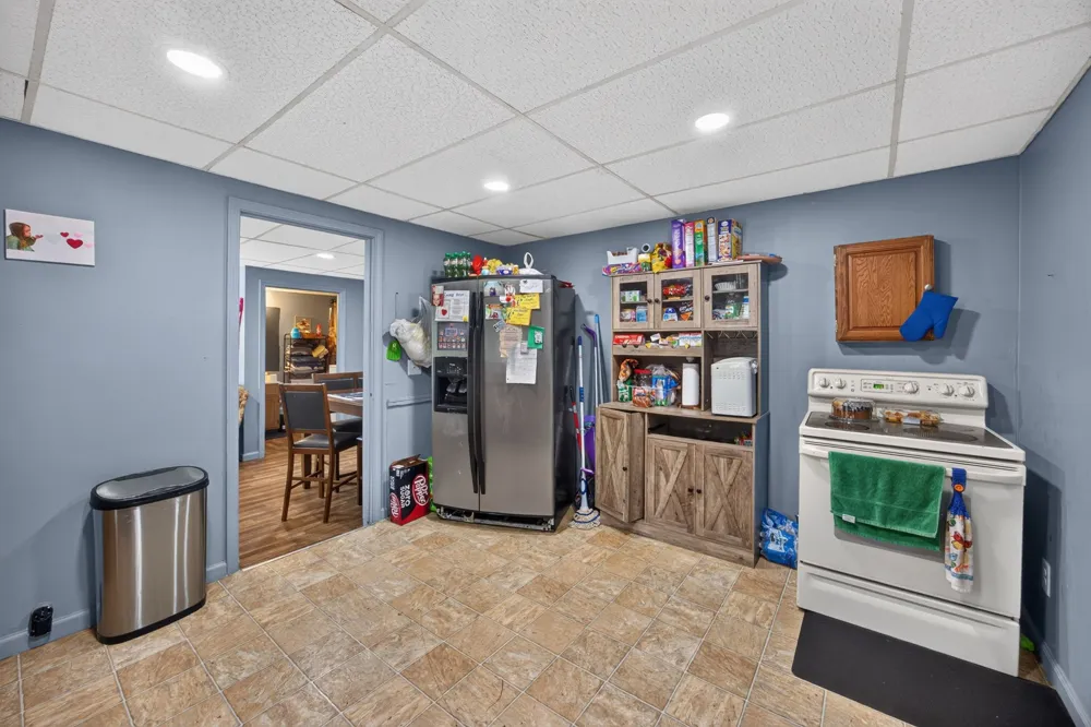 11279 Nashville Hwy Baxter, TN 38544