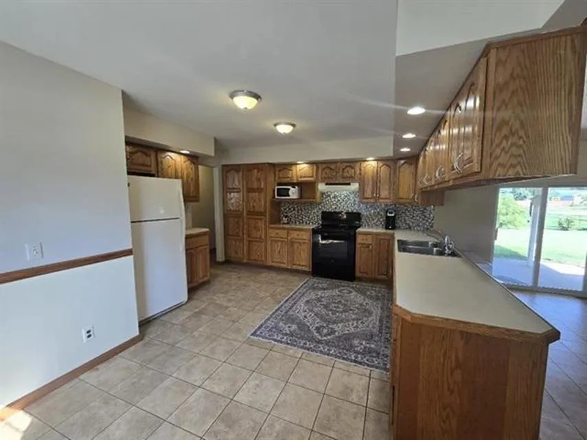 1521 E Broadway Street Mt Pleasant City, MI 48858
