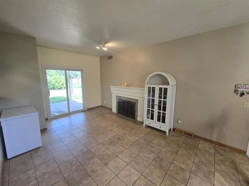1521 E Broadway Street Mt Pleasant City, MI 48858