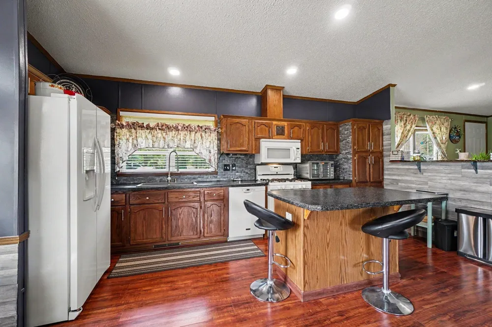 9145 Lydell Road Surrey Township, MI 48622