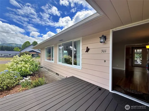 301 Temple Avenue